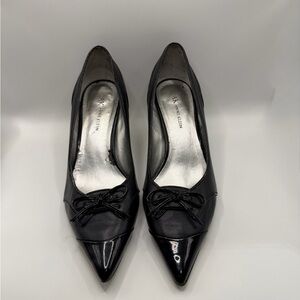 Anne Klein Black Pointed Toe Heels